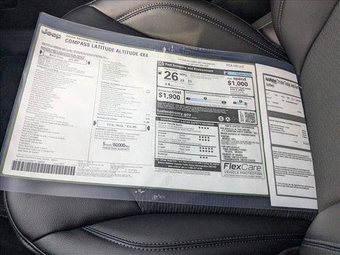 New 2026 Jeep Compass Latitude image 18