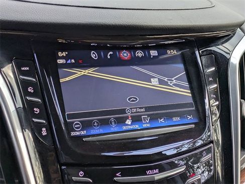 Used 2020 Cadillac Escalade ESV Premium Luxury image 23