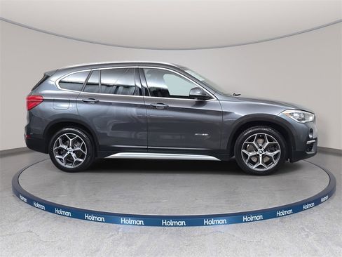 Used 2017 BMW X1 xDrive28i image 5