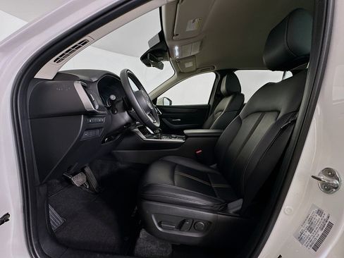 Used 2025 MAZDA CX-90 3.3 Turbo w/ Select Package image 13