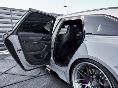 Used 2021 Audi RS 6 w/ Executive Package AWD/4WD image 32