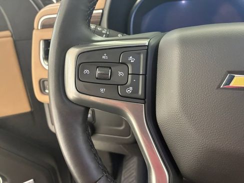 Certified 2024 Chevrolet Suburban Premier AWD/4WD image 23