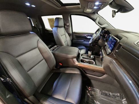 Certified 2025 Chevrolet Silverado 1500 LT Trail Boss w/ Convenience Package II AWD/4WD image 26