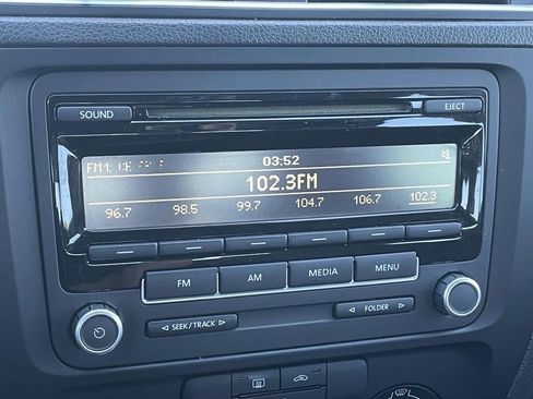 Used 2014 Volkswagen Jetta S image 24