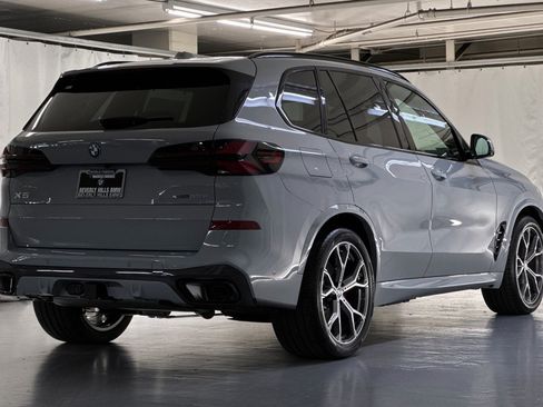 Used 2026 BMW X5 xDrive50e w/ Executive Package AWD/4WD image 8