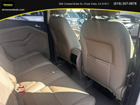 Used 2013 Ford C-MAX Energi SEL FWD image 17