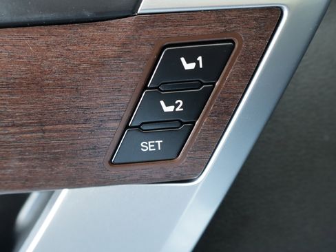 Used 2023 Toyota Tundra Capstone image 13