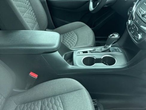 Used 2021 Chevrolet Equinox LT w/ LPO, Cargo Package image 11