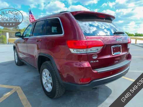 Used 2017 Jeep Grand Cherokee Laredo w/ Quick Order Package 23E AWD/4WD image 6