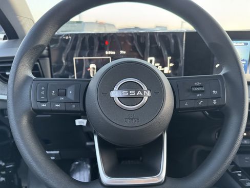New 2026 Nissan Kicks SV FWD image 5