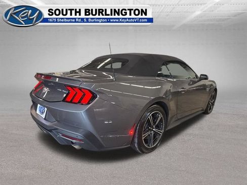 Used 2025 Ford Mustang Premium RWD image 6