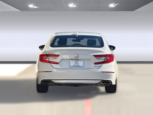 Certified 2018 Honda Accord Sport image 9