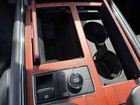 Used 2022 Lincoln Navigator Reserve AWD/4WD image 24