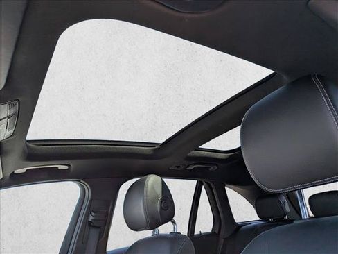Certified 2019 Mercedes-Benz GLC 300 4MATIC image 14