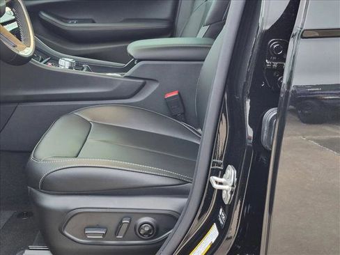 New 2026 Jeep Grand Cherokee L Limited AWD/4WD image 4