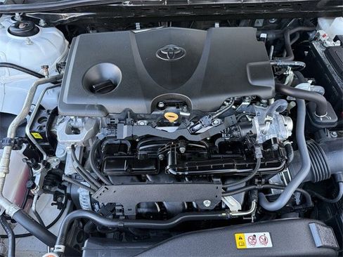 Used 2024 Toyota Camry LE image 31
