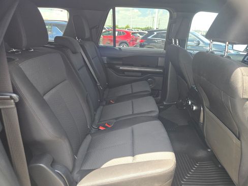 Used 2021 Ford Expedition Max XLT RWD image 23