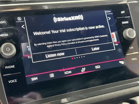 Used 2023 Volkswagen Tiguan SE R-Line FWD image 31