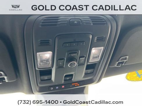 Certified 2024 Cadillac Escalade ESV Premium Luxury AWD/4WD image 32