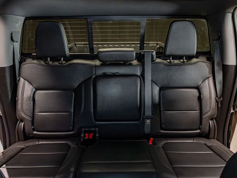 Used 2023 GMC Sierra 3500 SLT w/ SLT Premium Package AWD/4WD image 26