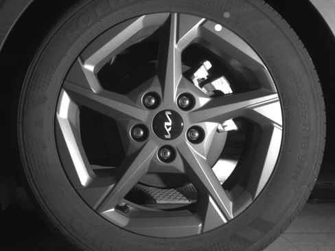 Used 2025 Kia K4 LXS FWD image 14