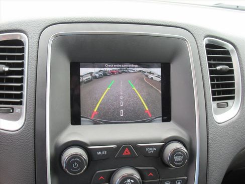 Used 2020 Dodge Durango SXT w/ 3rd Row Seating Group image 22