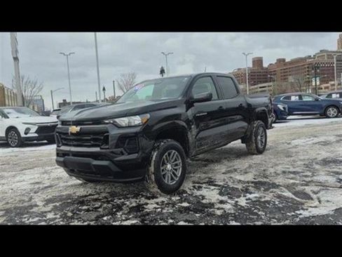 Used 2023 Chevrolet Colorado LT image 55
