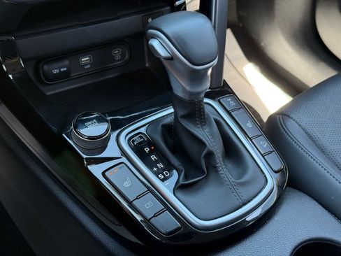 Used 2024 Kia Seltos SX AWD/4WD image 18