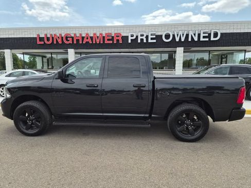 Used 2017 RAM 1500 Express w/ Black Ram 1500 Express Group AWD/4WD image 11