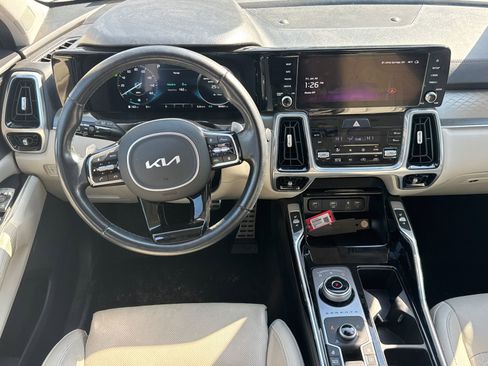 Used 2023 Kia Sorento SX Prestige AWD/4WD image 23