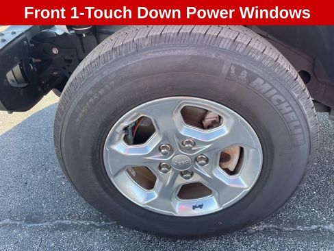 Used 2021 Jeep Wrangler Sport image 10