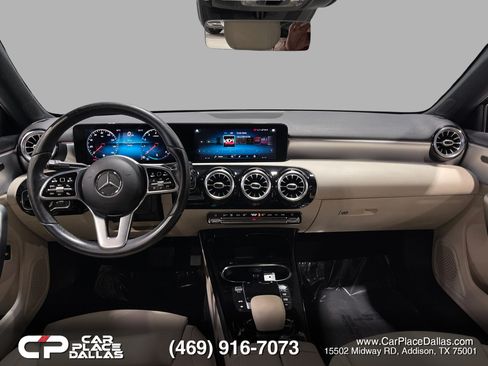 Used 2021 Mercedes-Benz A 220 image 33
