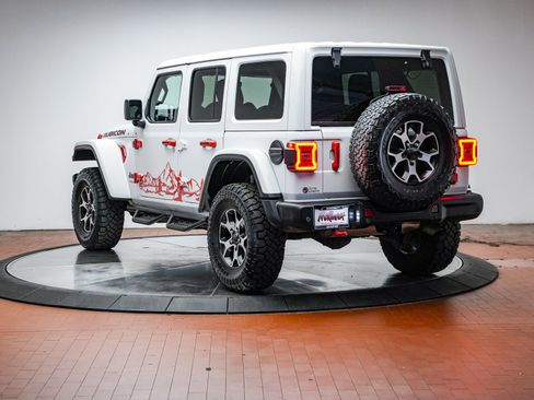 Used 2020 Jeep Wrangler Unlimited Rubicon image 2