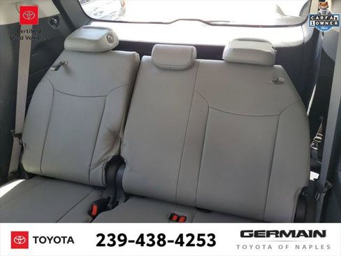 Certified 2025 Toyota Sienna XLE FWD image 21