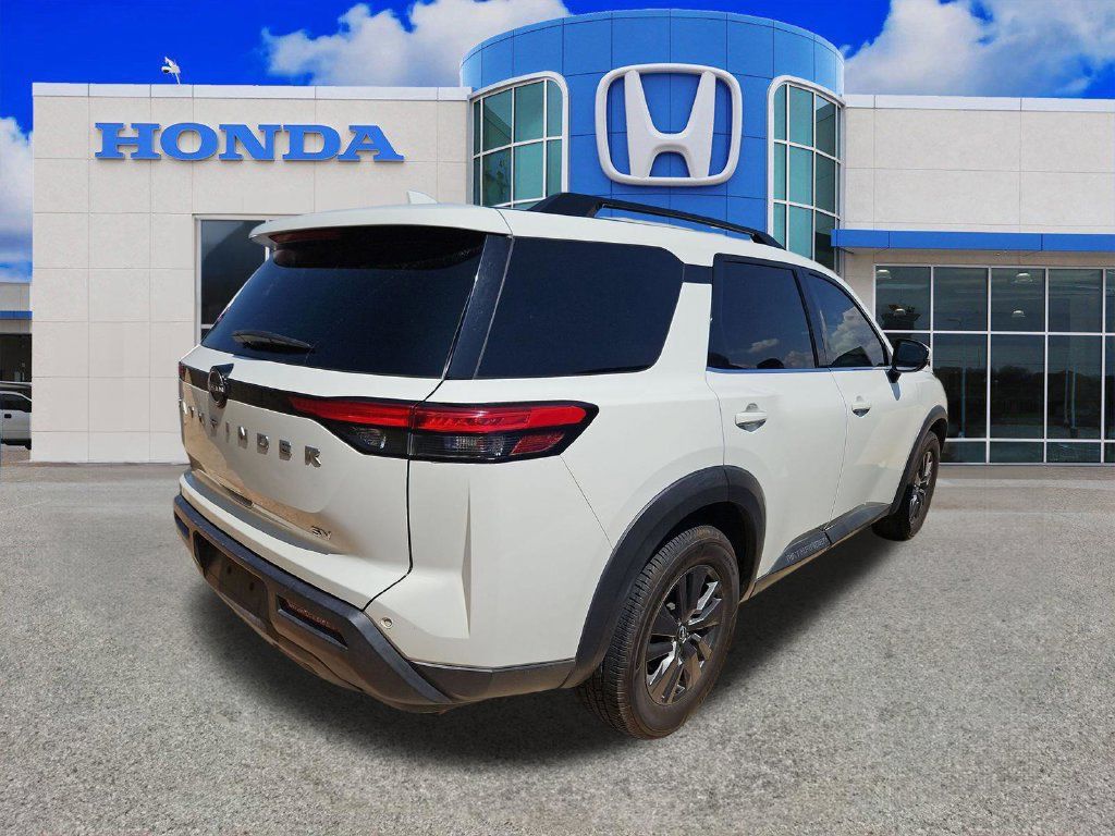 Used 2022 Nissan Pathfinder SV FWD image 19