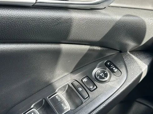 Used 2019 Honda Accord Sport image 33