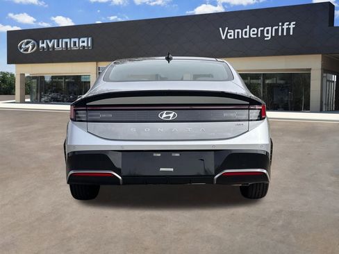 Used 2026 Hyundai Sonata Limited image 18