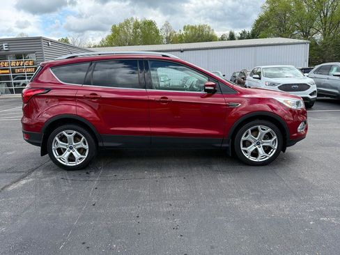 Used 2019 Ford Escape Titanium FWD image 6