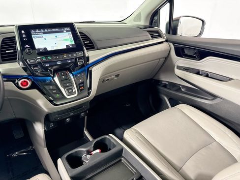 Used 2022 Honda Odyssey Touring image 29