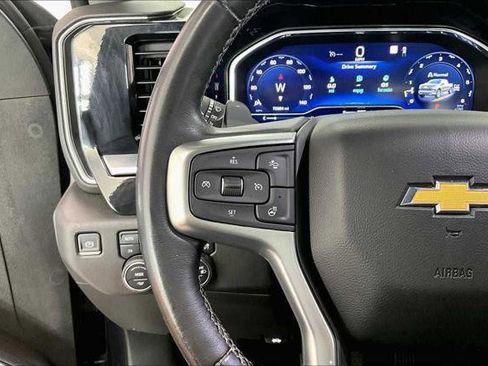 Used 2022 Chevrolet Silverado 1500 LTZ w/ LTZ Convenience Package II AWD/4WD image 20