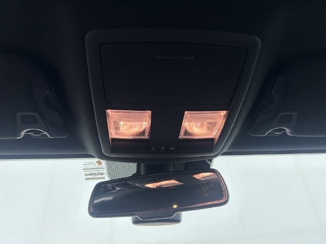 Used 2022 Dodge Challenger R/T RWD image 21