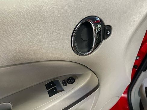 Used 2009 Chevrolet HHR LT FWD image 28