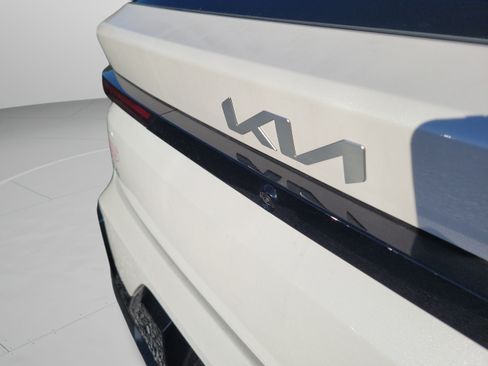 New 2026 Kia K4 GT-Line FWD image 7