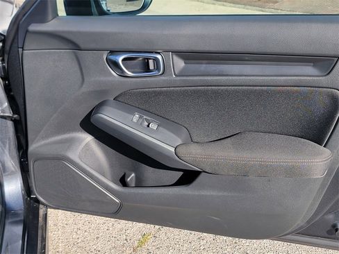 Used 2025 Honda Civic Sport image 24
