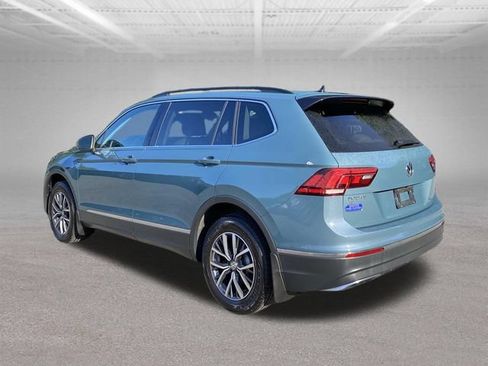 Used 2020 Volkswagen Tiguan SEL FWD image 26
