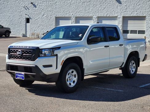 Certified 2024 Nissan Frontier S image 6