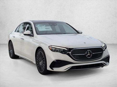New 2026 Mercedes-Benz E 350 4MATIC Sedan image 7
