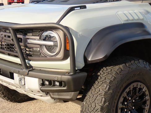 Certified 2022 Ford Bronco Raptor image 3