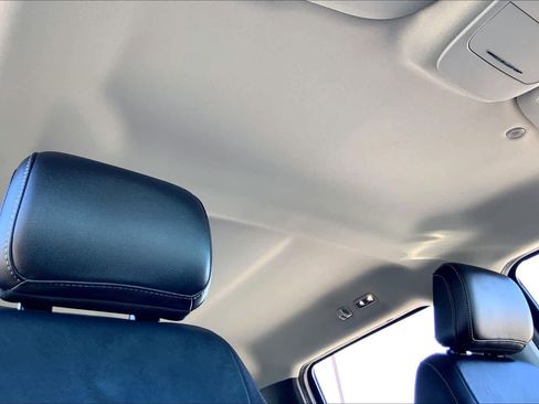 Used 2022 Ford F150 Lariat image 13