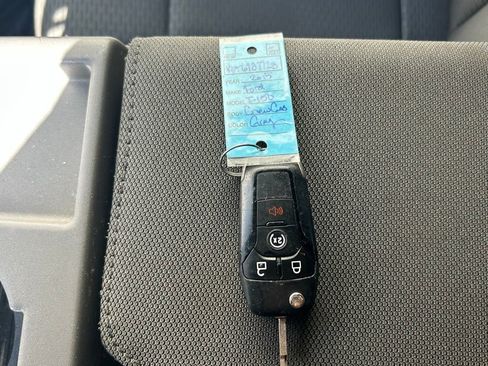 Used 2015 Ford F150 XLT w/ Equipment Group 302A Luxury image 47